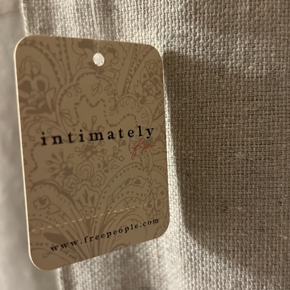 Freepeople intimately C6602 heavenly pink lace bralette size medium - Picture 3 of 6